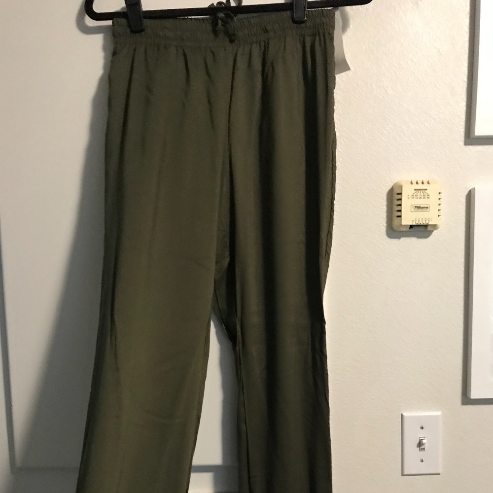 Olive tapered pants